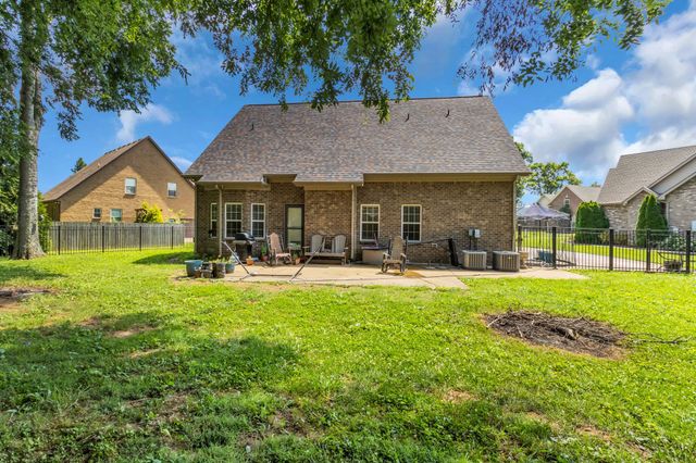 110 Bancroft Ct, Murfreesboro, TN 37129