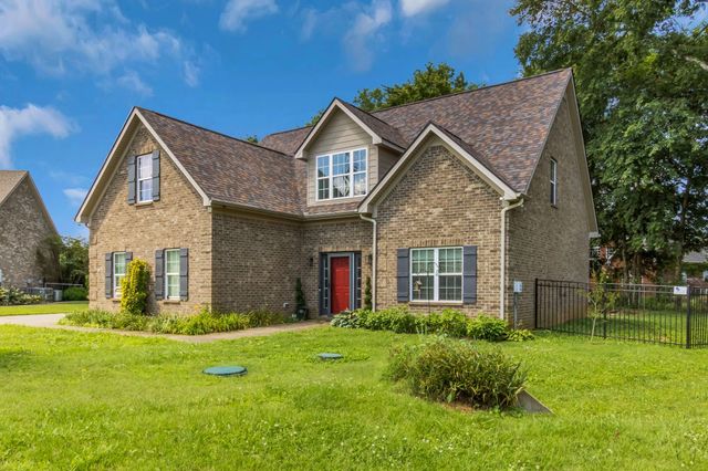 110 Bancroft Ct, Murfreesboro, TN 37129