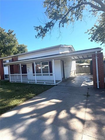 1490 Shackelford Road, Florissant, MO 63031