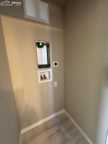 9228 Kurie Mine Lane, Colorado Springs, CO 80908