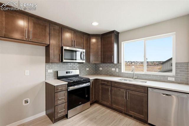 9228 Kurie Mine Lane, Colorado Springs, CO 80908