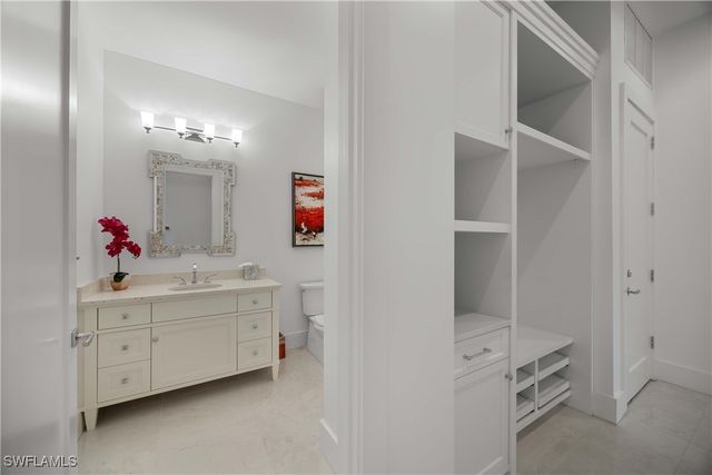 331 Spring Line DR, Naples, FL 34102