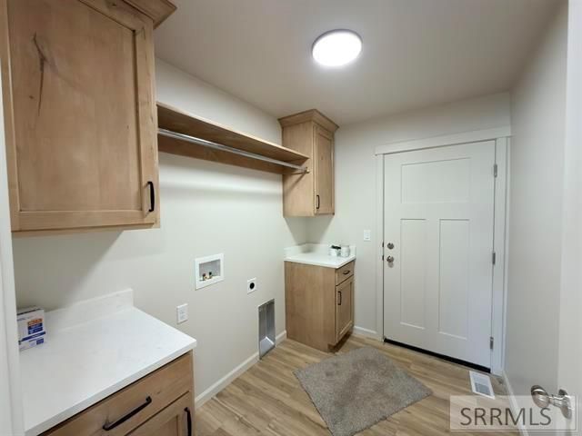 1106 Alpine Ave, Chubbuck, ID 83202