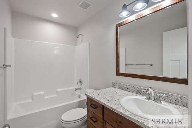 1106 Alpine Ave, Chubbuck, ID 83202