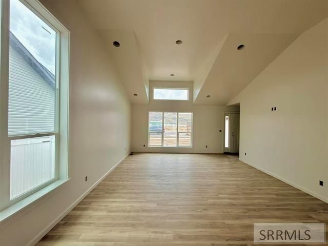 1106 Alpine Ave, Chubbuck, ID 83202