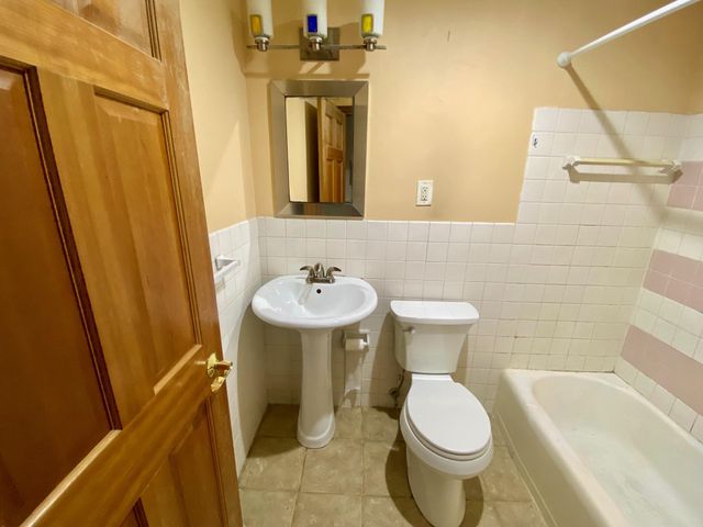 1818 Arthur Street NE 2, Minneapolis, MN 55418