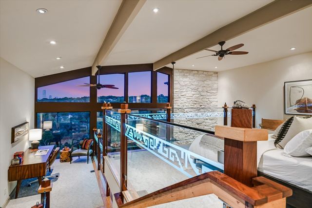 1325 Spyglass DR, Austin, TX 78746