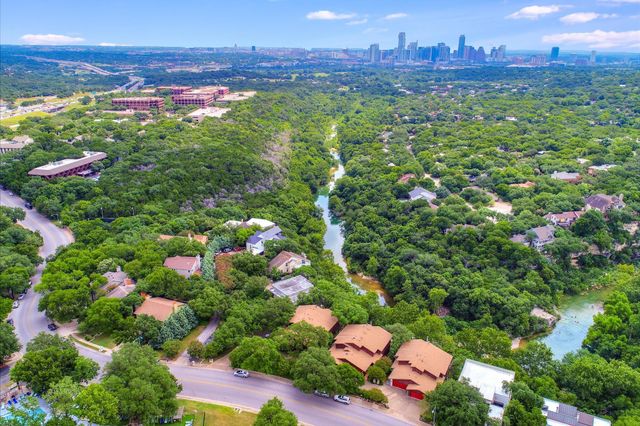 1325 Spyglass DR, Austin, TX 78746