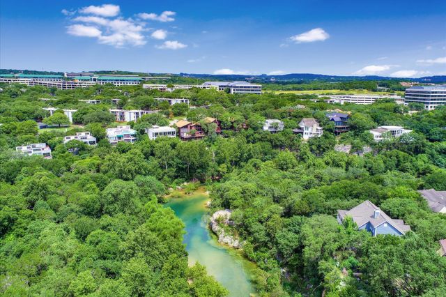1325 Spyglass DR, Austin, TX 78746