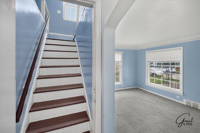 21000 La Salle Boulevard, Warren, MI 48089