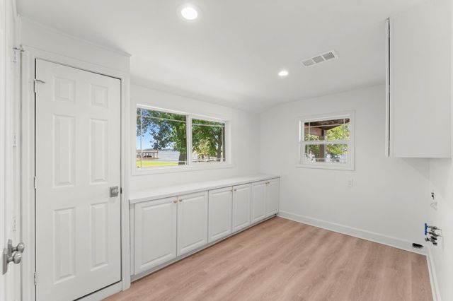 12201 Gable Drive, Willis, TX 77318