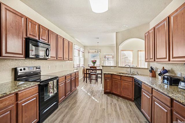 213 wildcat, Cibolo, TX 78108