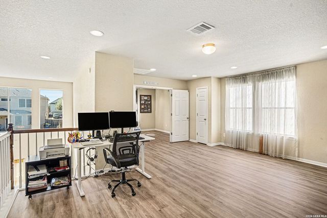 213 wildcat, Cibolo, TX 78108