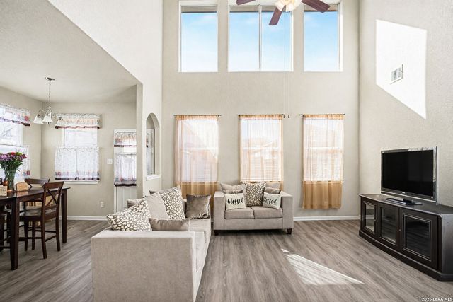 213 wildcat, Cibolo, TX 78108