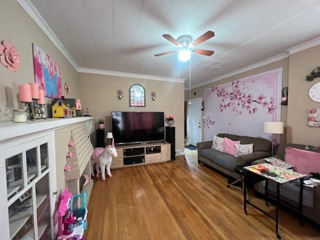 1627 N Lotus Avenue, Chicago, IL 60639