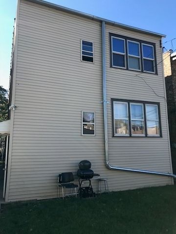 1627 N Lotus Avenue, Chicago, IL 60639