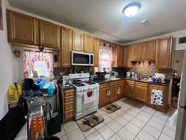 1627 N Lotus Avenue, Chicago, IL 60639