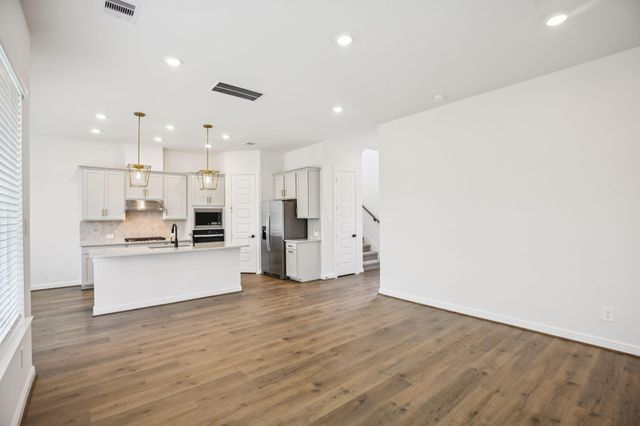 2500 King Mackerel Drive, Kemah, TX 77565