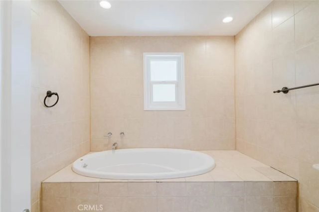 13856 Runnymede Street, Van Nuys, CA 91405
