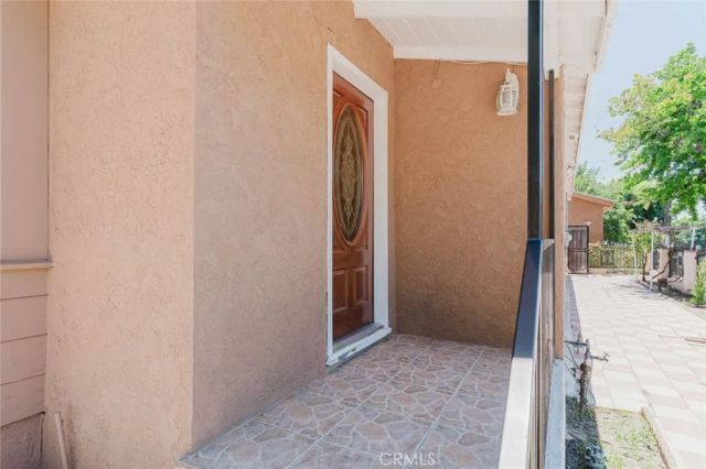 13856 Runnymede Street, Van Nuys, CA 91405
