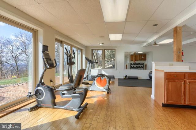 9450 LANCASTER AVE, Bethel, PA 19507
