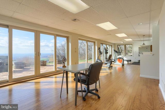 9450 LANCASTER AVE, Bethel, PA 19507