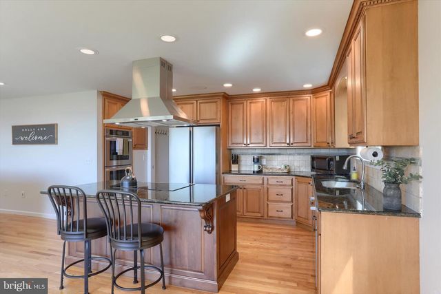 9450 LANCASTER AVE, Bethel, PA 19507