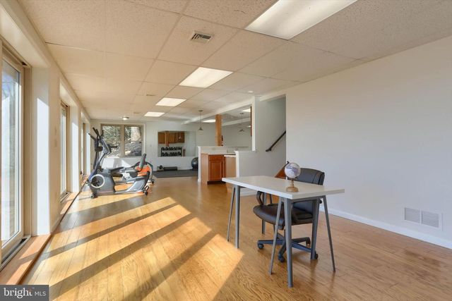 9450 LANCASTER AVE, Bethel, PA 19507