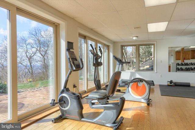 9450 LANCASTER AVE, Bethel, PA 19507