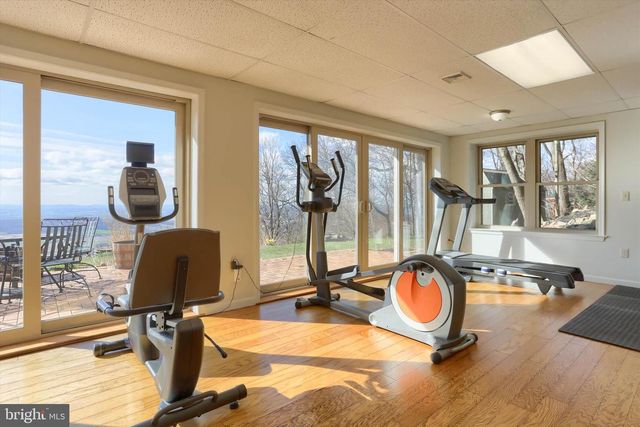 9450 LANCASTER AVE, Bethel, PA 19507