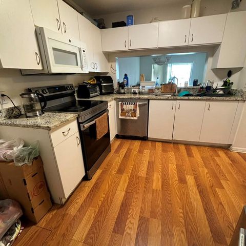 10160 NW 24th Place 205, Sunrise, FL 33322