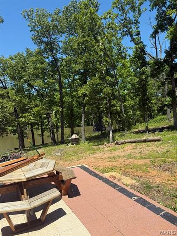 618 Woods End Trail, De Soto, MO 63020