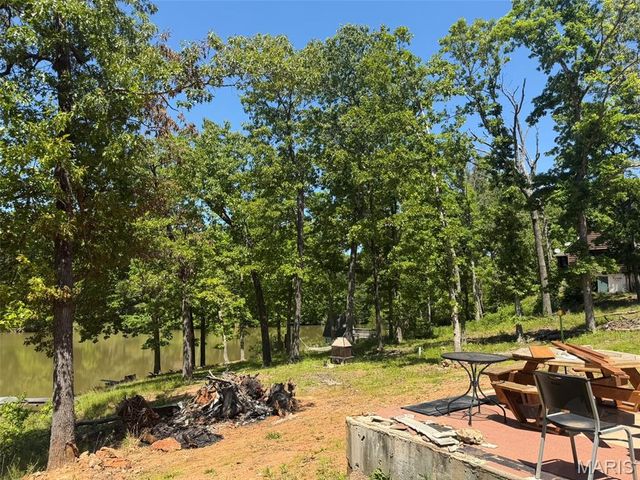 618 Woods End Trail, De Soto, MO 63020