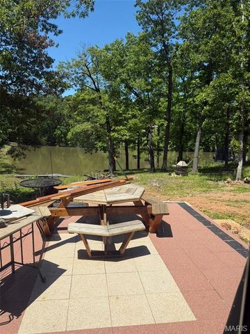 618 Woods End Trail, De Soto, MO 63020