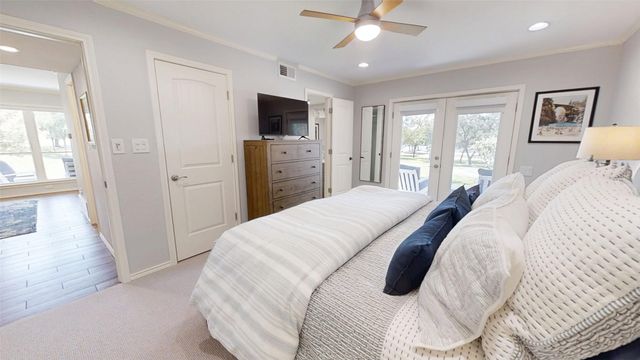 4211 Fairway Drive 9, Granbury, TX 76049