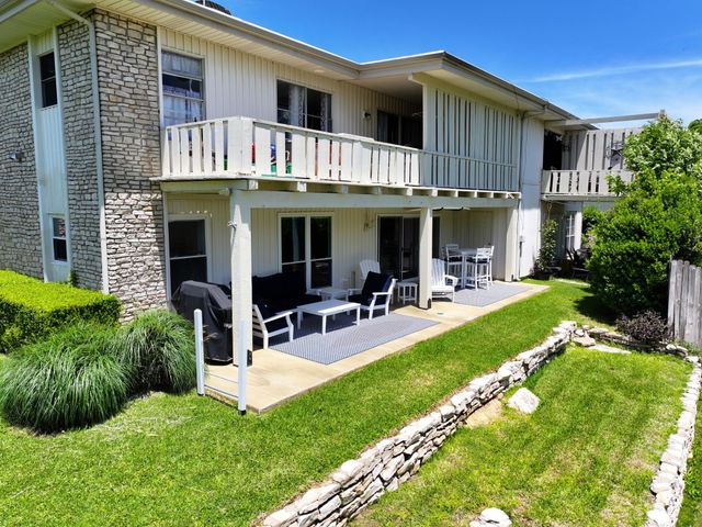 4211 Fairway Drive 9, Granbury, TX 76049