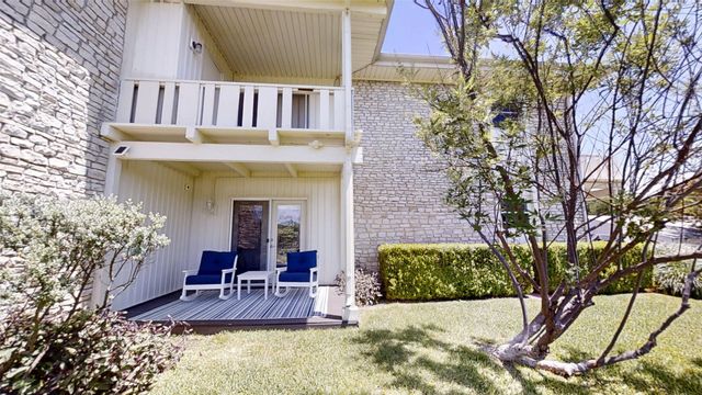 4211 Fairway Drive 9, Granbury, TX 76049