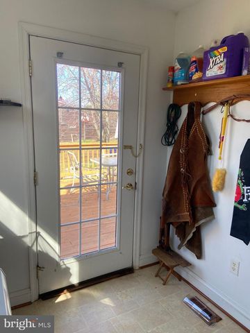 12550 SHOEMAKER RD, Taneytown, MD 21787