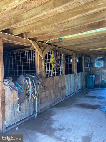 12550 SHOEMAKER RD, Taneytown, MD 21787