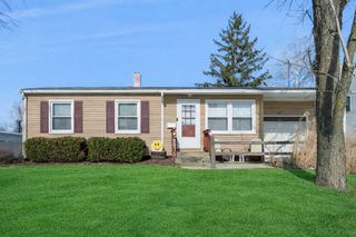 8926 Fairway Drive, Orland Park, IL 60462