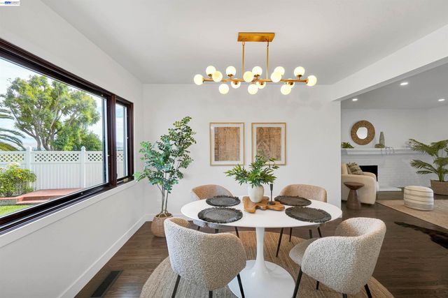 11418 Betlen, Dublin, CA 94568