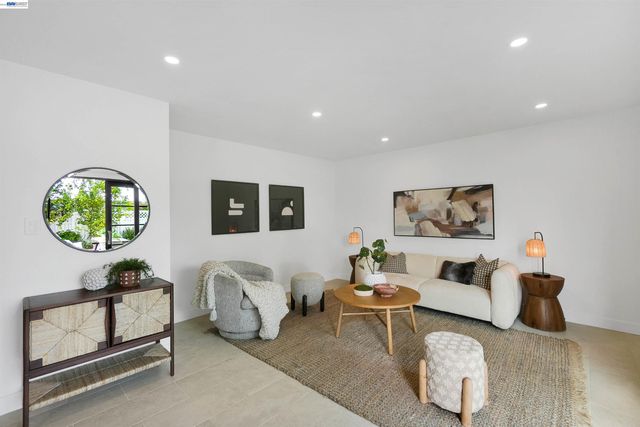 11418 Betlen, Dublin, CA 94568