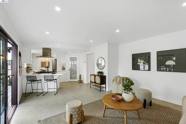 11418 Betlen, Dublin, CA 94568