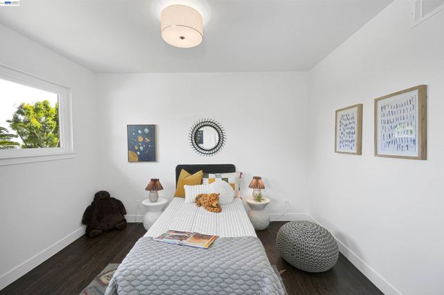 11418 Betlen, Dublin, CA 94568