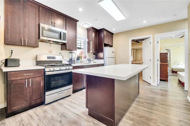 1972 Olive, Long Beach, CA 90806