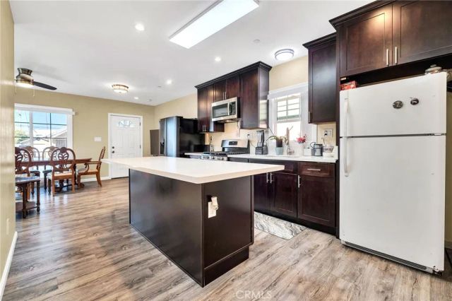 1972 Olive, Long Beach, CA 90806