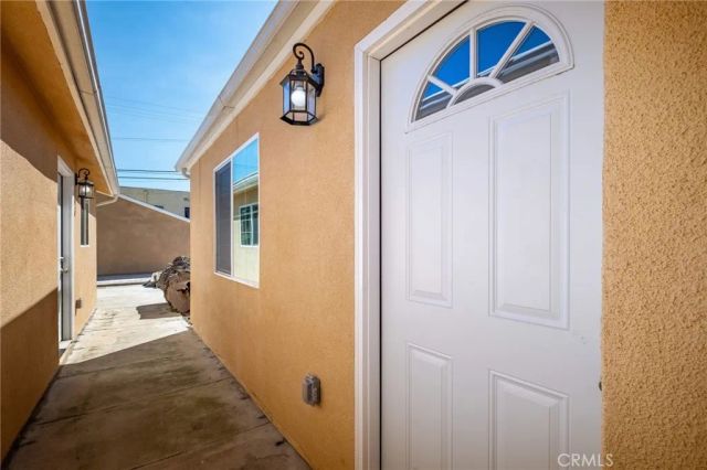 1972 Olive, Long Beach, CA 90806