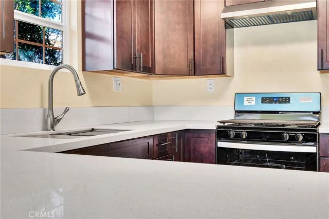 1972 Olive, Long Beach, CA 90806