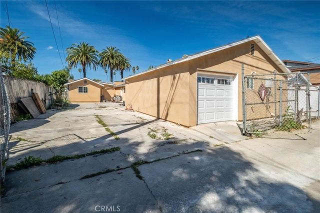 1972 Olive, Long Beach, CA 90806