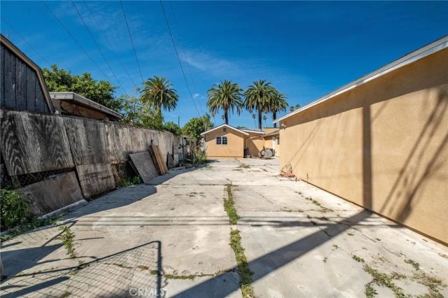 1972 Olive, Long Beach, CA 90806